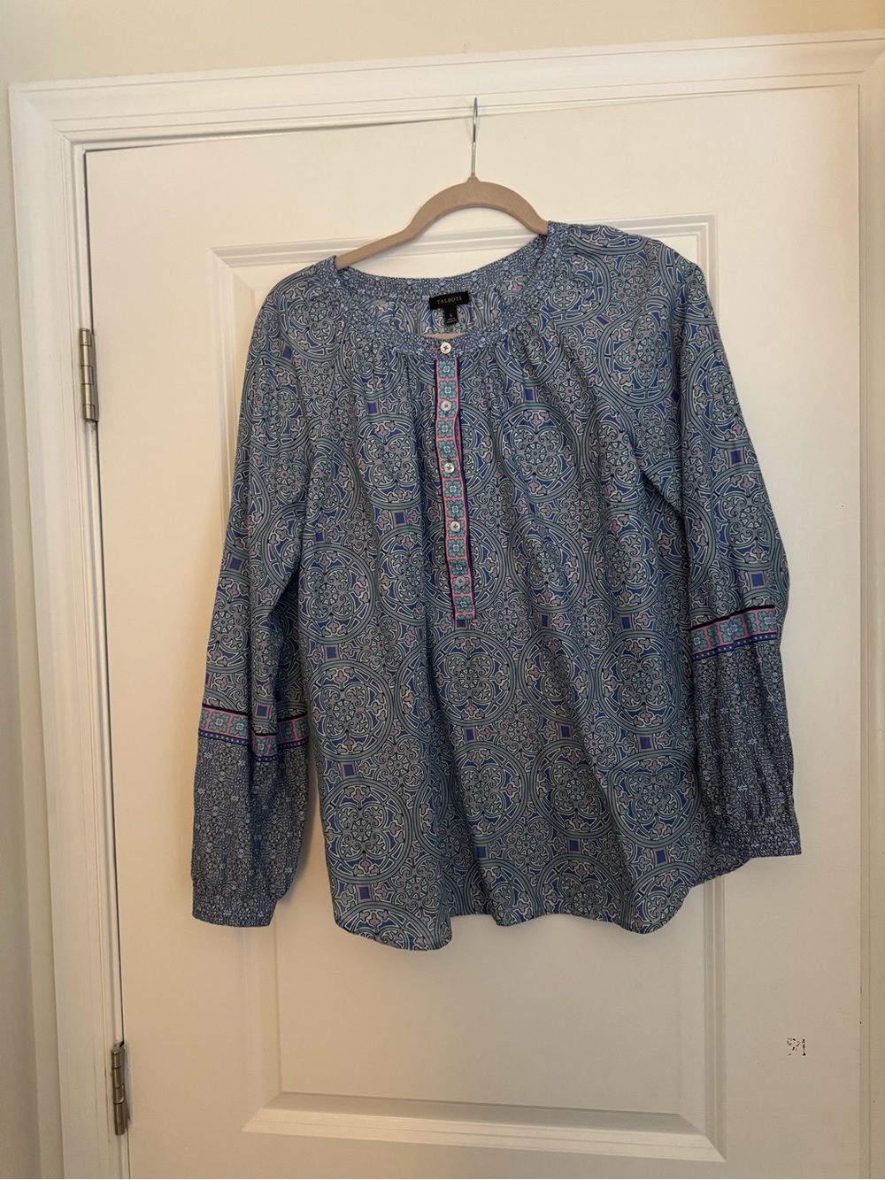 Talbots top size small